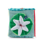 Moulin Roty - Grand cube d'activités tissu - La mare aux grenouilles – Image 7